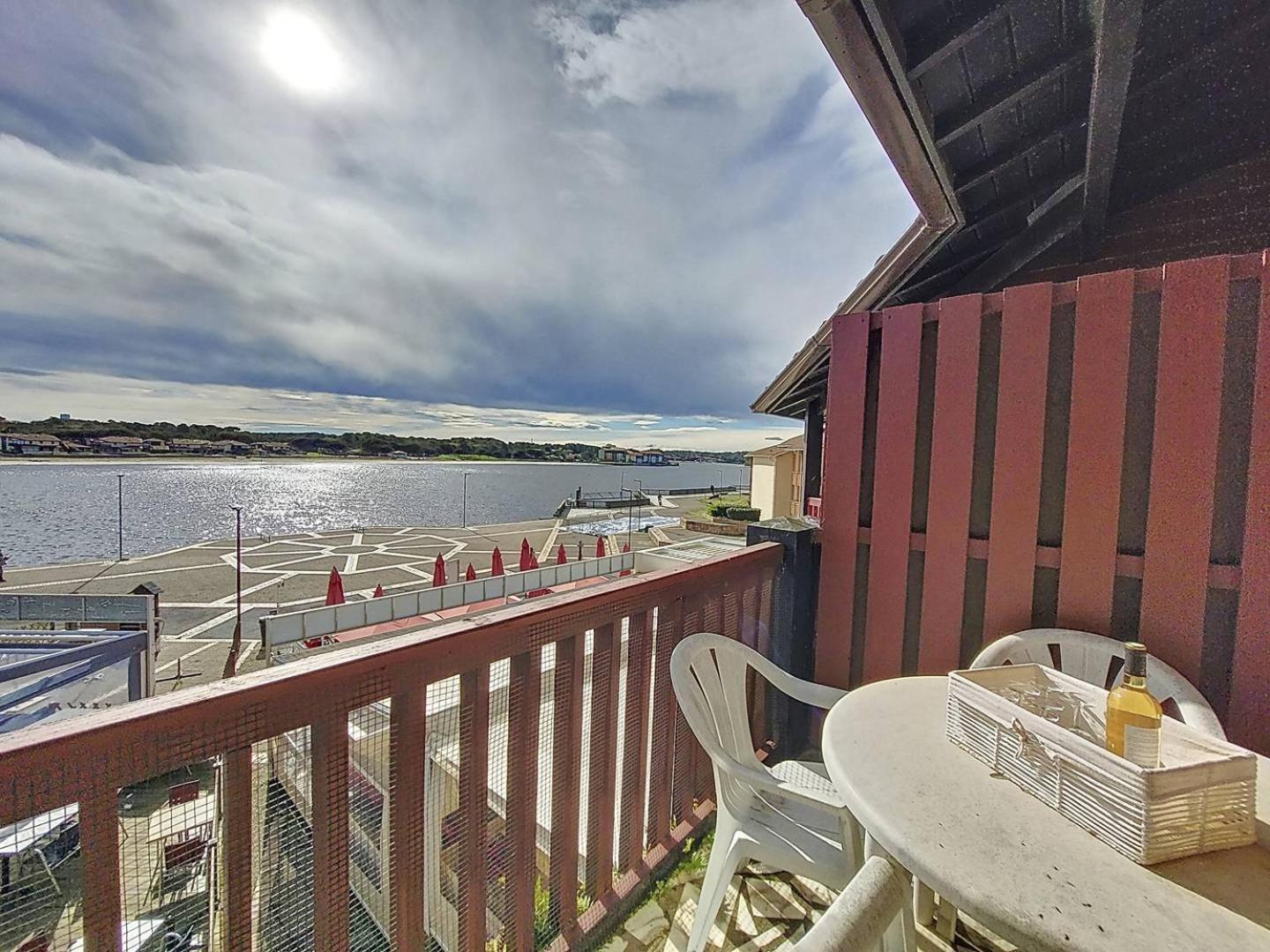 V-Landes 02-Vieux Boucau Appartement 4 Personnes Avec Vue Sur Le Lac Marin Dans Residence Avec Piscine В'є-Буко-ле-Бен Екстер'єр фото